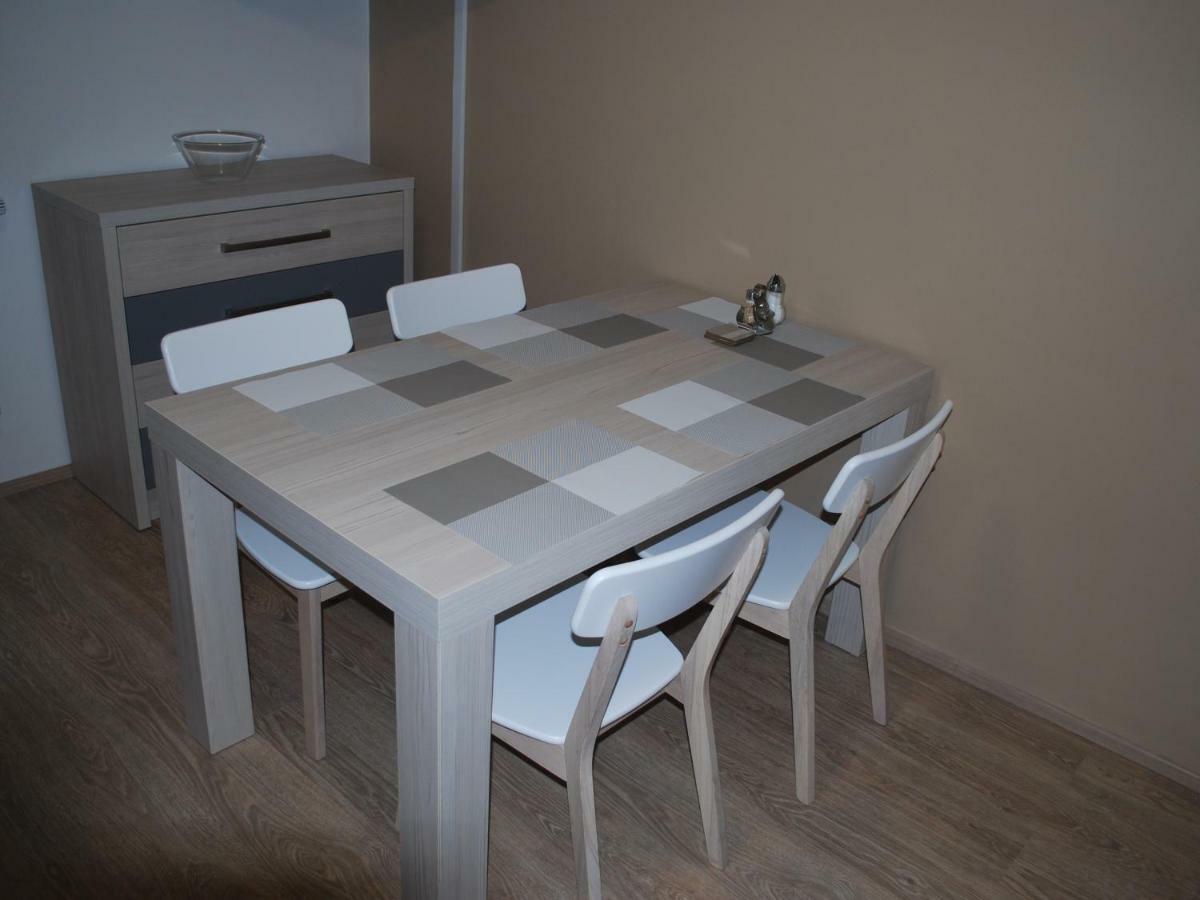Apartman U Zamku Лоучна-над-Десноу Екстер'єр фото