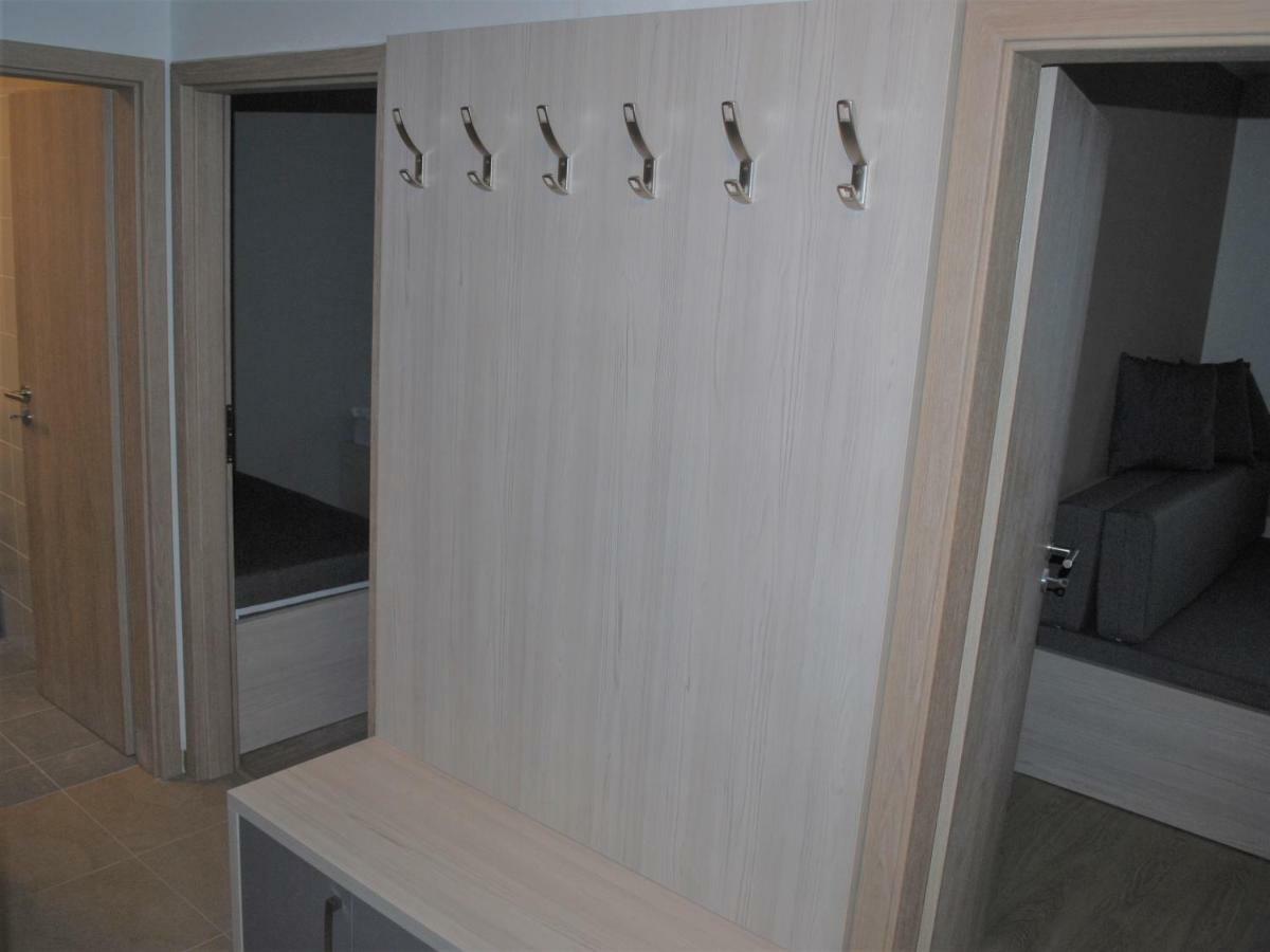 Apartman U Zamku Лоучна-над-Десноу Екстер'єр фото